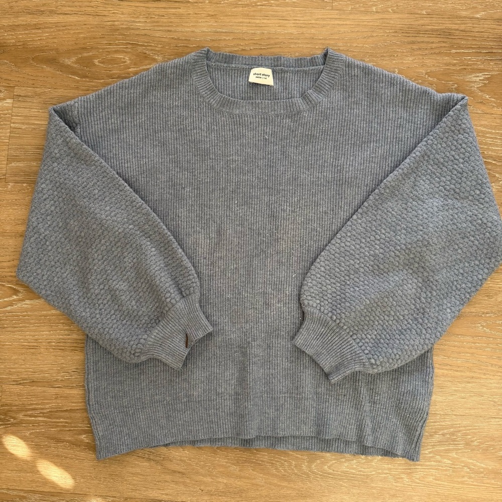 Short Story Women’s Light Blue Knit Sweater with Bubble Sleeves Size Lp